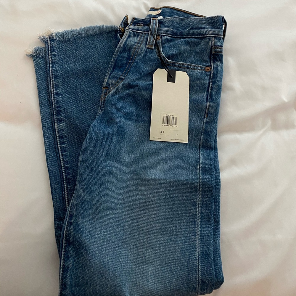 Women’s wedgie fit Levi’s
